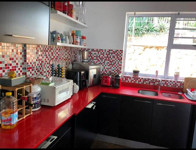 3 BEDROOM HOUSE FOR SALE IN KENSINGTON